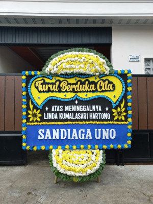 Papan Bunga Duka di Toba
